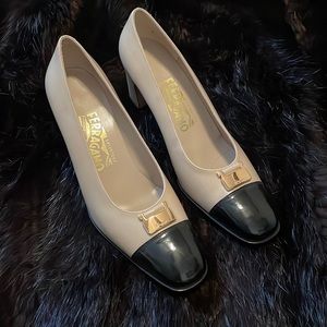 Salvatore Ferragamo Women’s tan/blue pumps.  Size 7.5